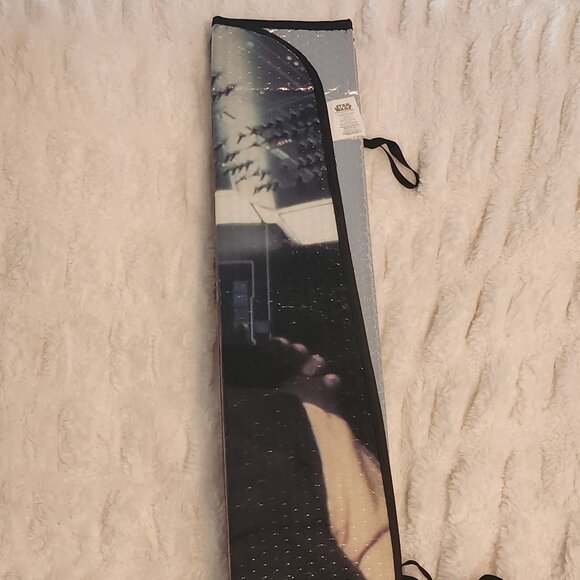 Star Wars Millennium Falcon Accordion Sunshade (Chewy, Luke, Obi Won & Han) - Picture 6 of 8